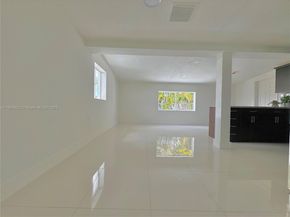 5101 SW 112th Pl, Miami FL 33165