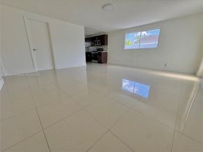 5101 SW 112th Pl, Miami FL 33165