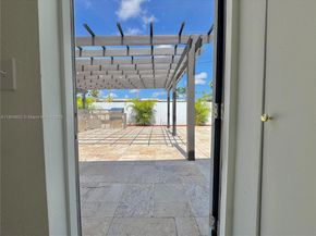 5101 SW 112th Pl, Miami FL 33165
