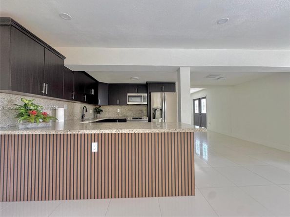 5101 SW 112th Pl, Miami FL 33165
