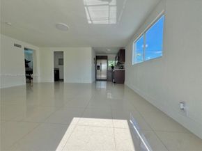 5101 SW 112th Pl, Miami FL 33165