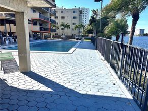 5249 NW 7th St 109, Miami FL 33126