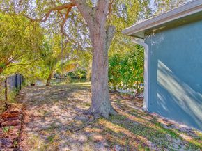 6510 NW 21st St, Sunrise FL 33313