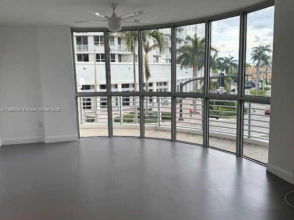 Undisclosed Address #A11886150, Hollywood FL 33020