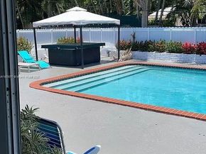 1319 Fillmore St, Hollywood FL 33019