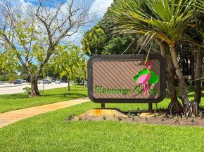 1207 NW 123rd Ave, Pembroke Pines FL 33026