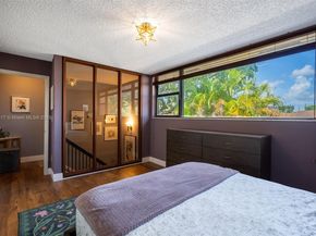 1207 NW 123rd Ave, Pembroke Pines FL 33026