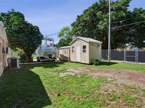 1101 NE 182nd St, North Miami Beach FL 33162