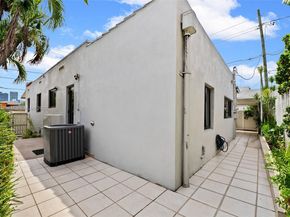 944 SW 10th Ave, Miami FL 33130
