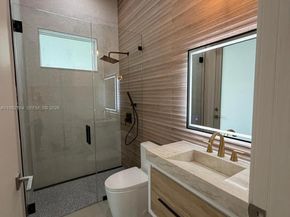 13231 SW 220 St, Miami FL 33170