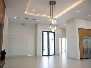 13231 SW 220 St, Miami FL 33170