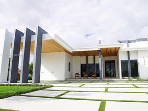 13231 SW 220 St, Miami FL 33170