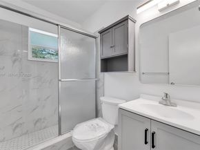 3200 SW 47th Ave, West Park FL 33023