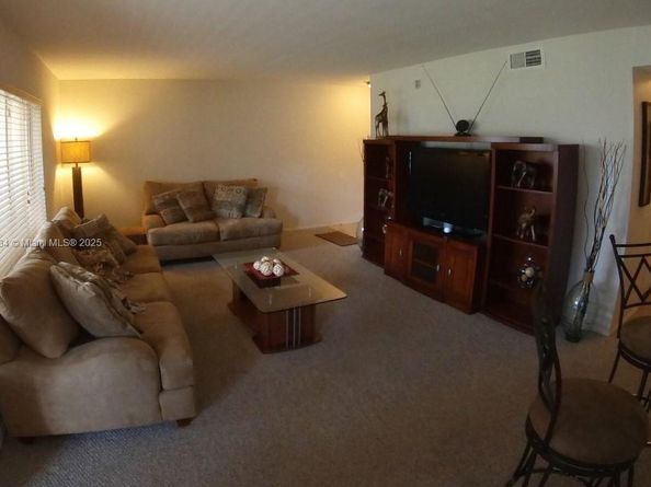 2361 NW 33rd St 604, Oakland Park FL 33309