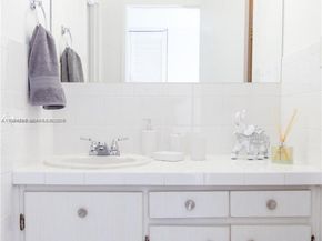 100 Lincoln Rd 1216, Miami Beach FL 33139