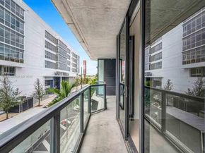 201 SW 17th Rd 302, Miami FL 33129