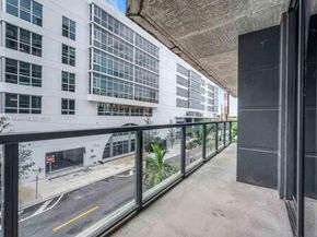 201 SW 17th Rd 302, Miami FL 33129