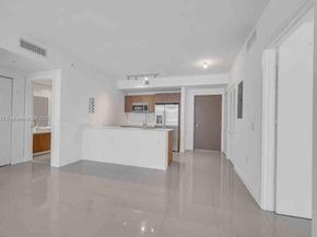 201 SW 17th Rd 302, Miami FL 33129