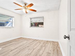 7110 NW 57th Ct, Tamarac FL 33321