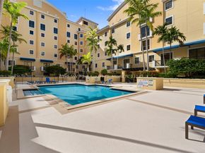 8395 SW 73rd Ave 115, Miami FL 33143