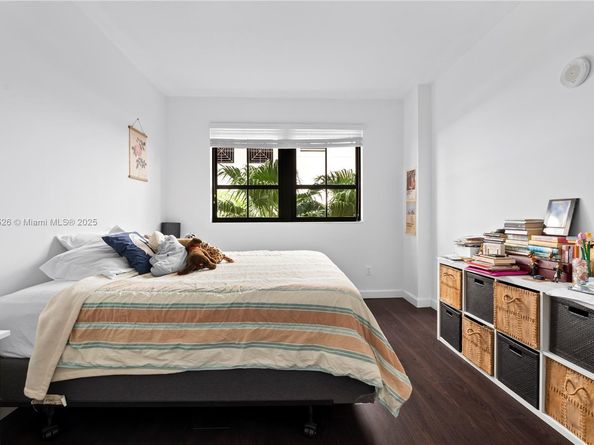 8395 SW 73rd Ave 115, Miami FL 33143