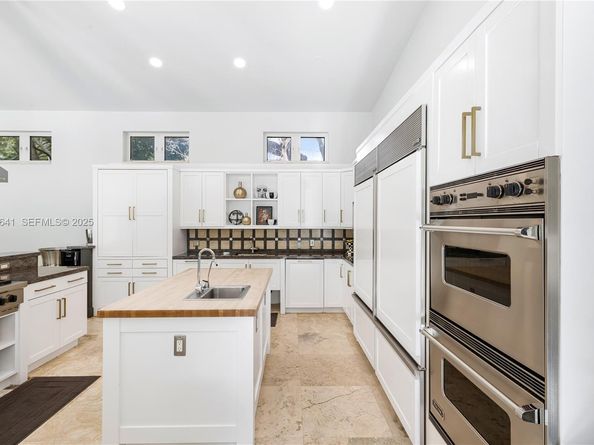 7370 Vistalmar St, Coral Gables FL 33143