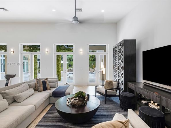 7370 Vistalmar St, Coral Gables FL 33143