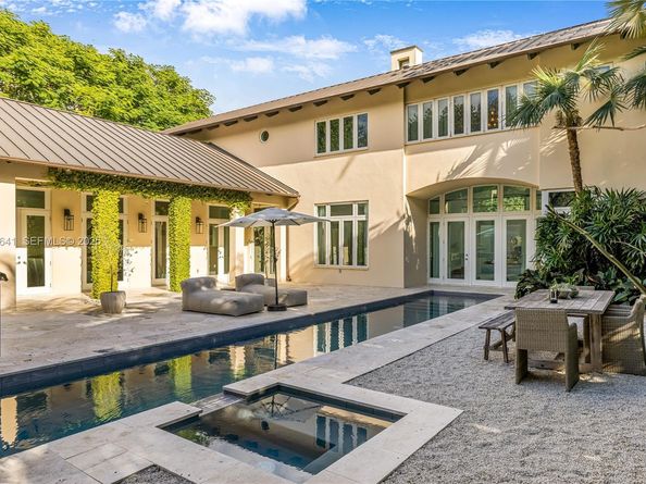 7370 Vistalmar St, Coral Gables FL 33143