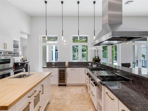 7370 Vistalmar St, Coral Gables FL 33143