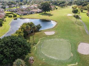 8220 Waterford Ln, Tamarac FL 33321