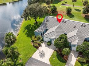 8220 Waterford Ln, Tamarac FL 33321