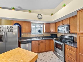 8220 Waterford Ln, Tamarac FL 33321