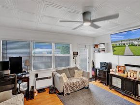 39 Prescott B 39, Deerfield Beach FL 33442