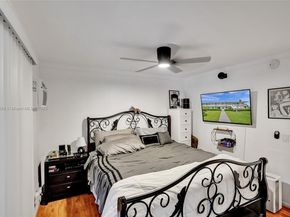 39 Prescott B 39, Deerfield Beach FL 33442