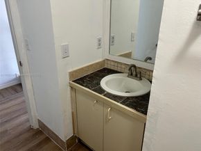 12666 NW 14th Pl 12666, Sunrise FL 33323