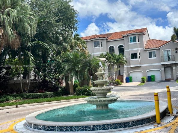 12666 NW 14th Pl 12666, Sunrise FL 33323