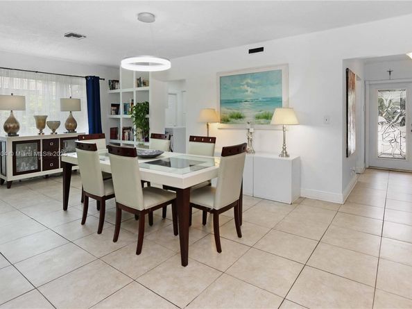 3000 Hollywood Blvd, Hollywood FL 33021