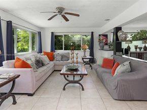 3000 Hollywood Blvd, Hollywood FL 33021