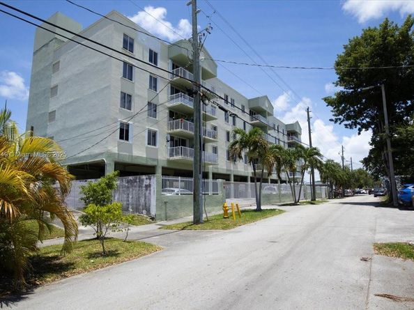616 NW 26th Ave 210, Miami FL 33125