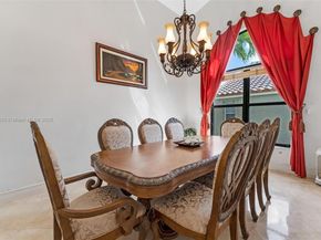 2864 E Abiaca Cir, Davie FL 33328