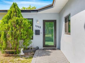 1998 NE 180th St, North Miami Beach FL 33162