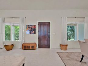 520 Bay Point Rd, Miami FL 33137