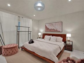 520 Bay Point Rd, Miami FL 33137