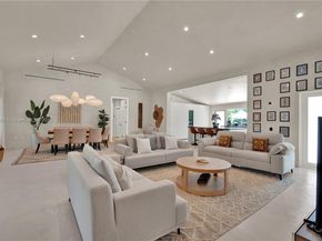 520 Bay Point Rd, Miami FL 33137