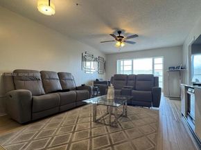 8305 Sunrise Lakes Blvd 312, Sunrise FL 33322