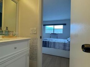 8305 Sunrise Lakes Blvd 312, Sunrise FL 33322