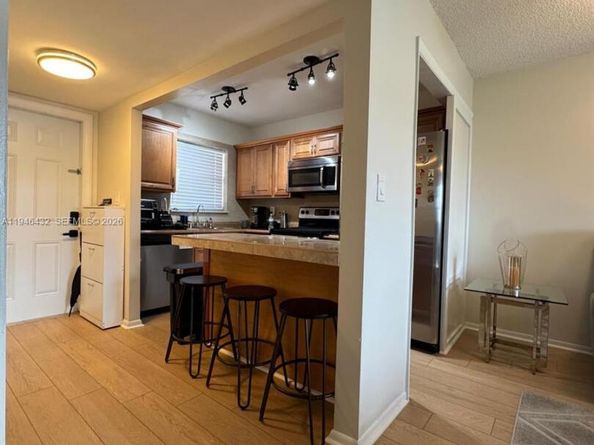 8305 Sunrise Lakes Blvd 312, Sunrise FL 33322