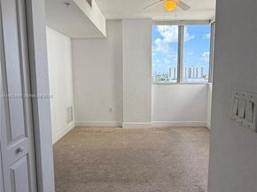 1830 Radius Dr 915, Hollywood FL 33020