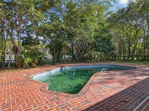 6621 E Tropical Way, Plantation FL 33317