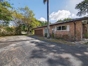 6621 E Tropical Way, Plantation FL 33317
